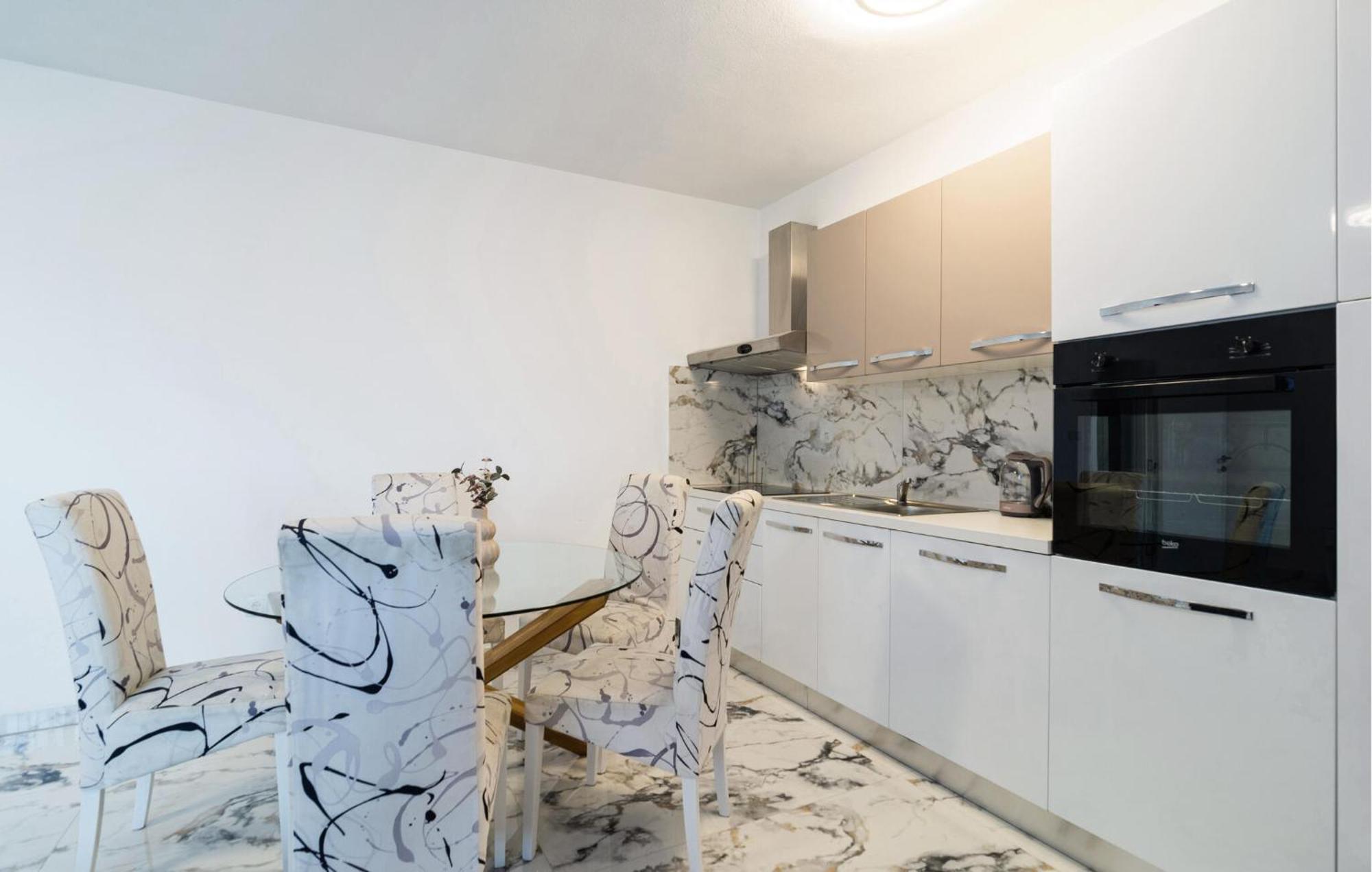 Amazing Apartment In Podstrana With Wifi Esterno foto