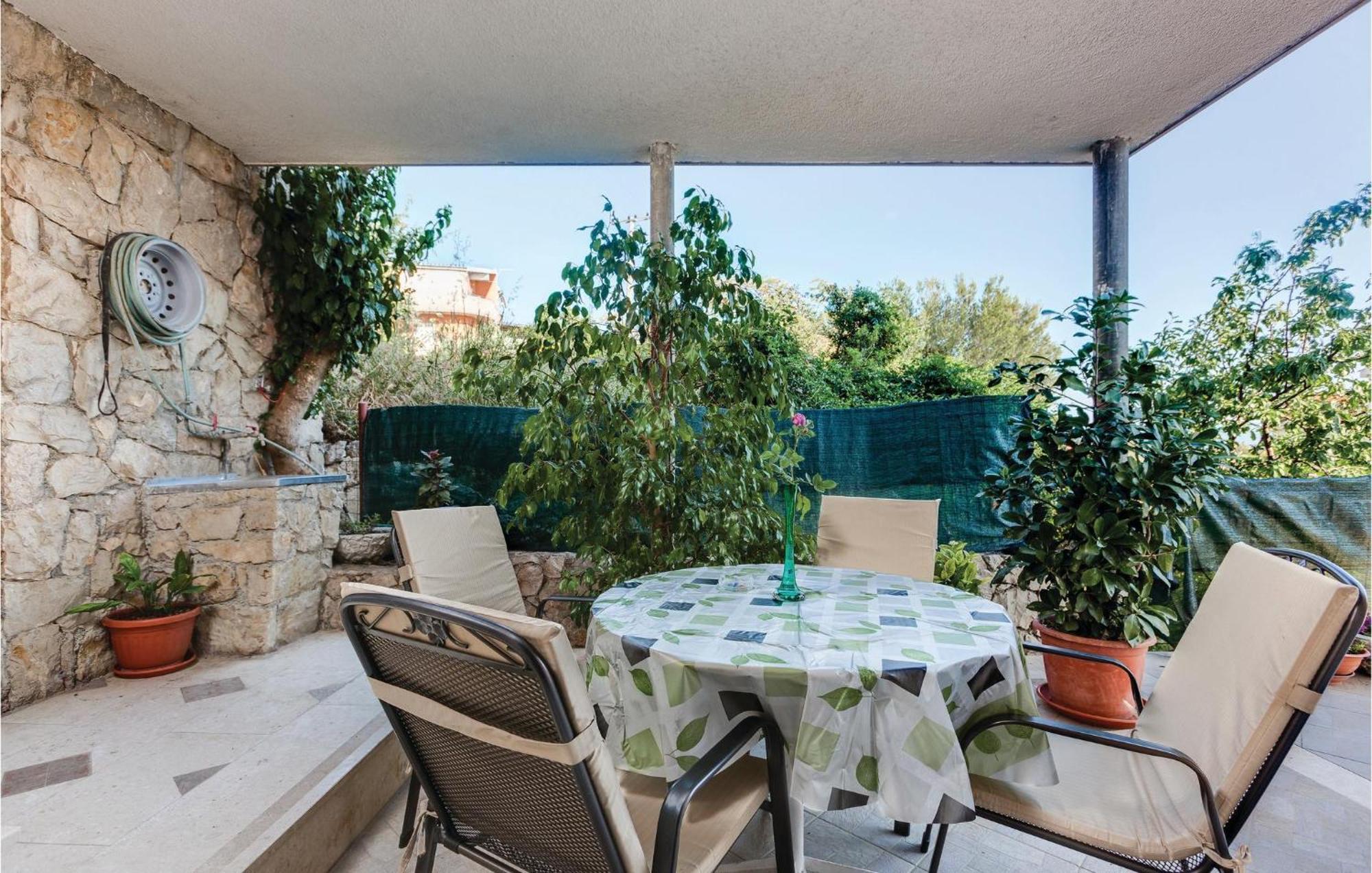 Amazing Apartment In Podstrana With Wifi Esterno foto