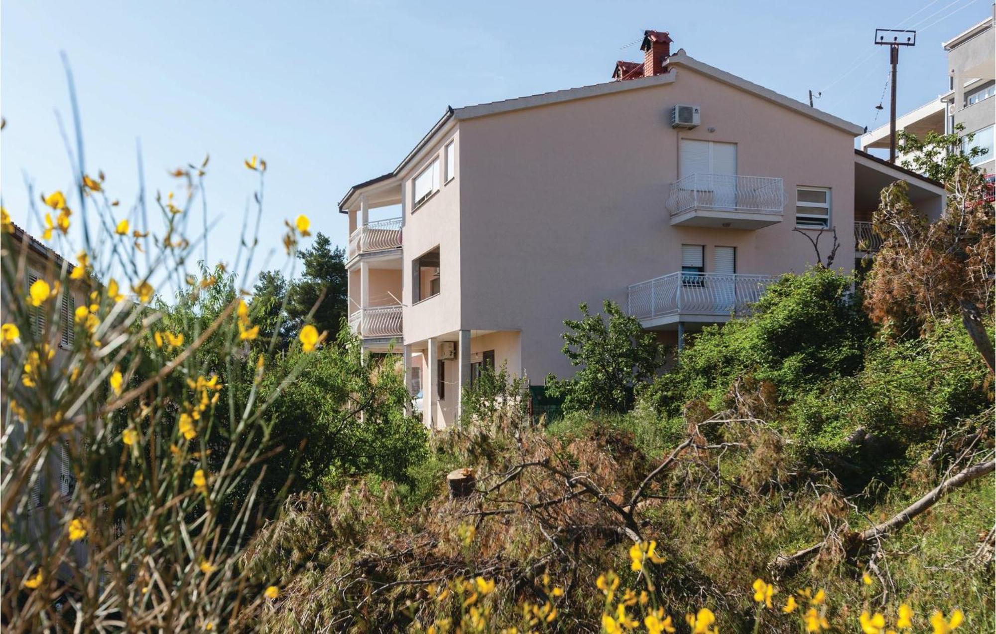 Amazing Apartment In Podstrana With Wifi Esterno foto